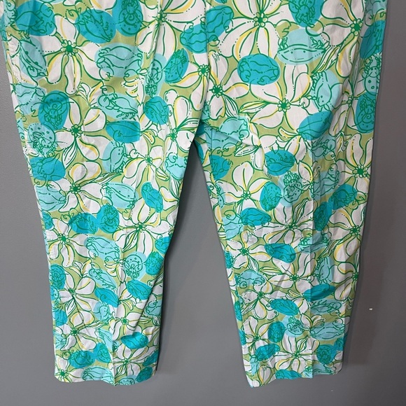 Lilly Pulitzer x Vintage Crab Snail Crustacean Floral Cropped Pants - Picture 8 of 9
